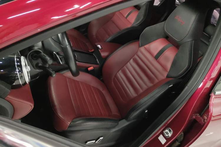 Used MG HS 2018 30T Automatic All-Wheel Drive Trophy Hormone-Infused Version China V Standard