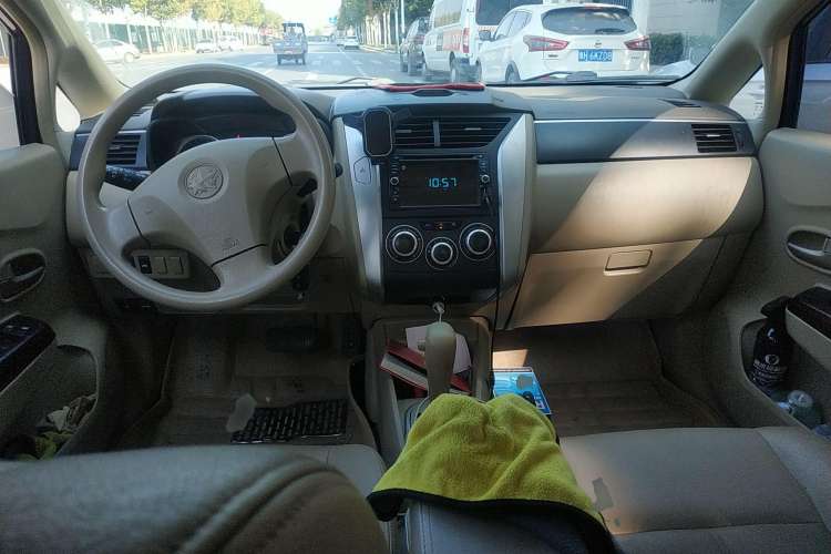 Used Venucia D50 2012 1.6L Automatic Prestige Edition
