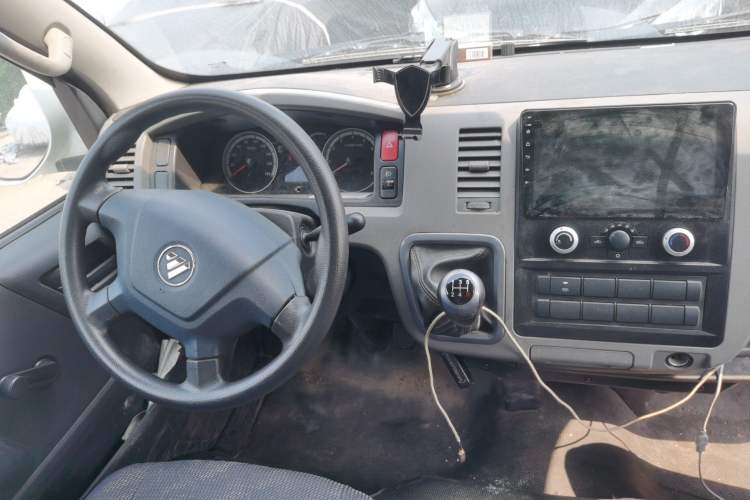 Used Foton Scenic G7 2021 2.4L Gasoline Commercial Version Long Wheelbase High-Roof 2-Seat Van 4K22D4M
