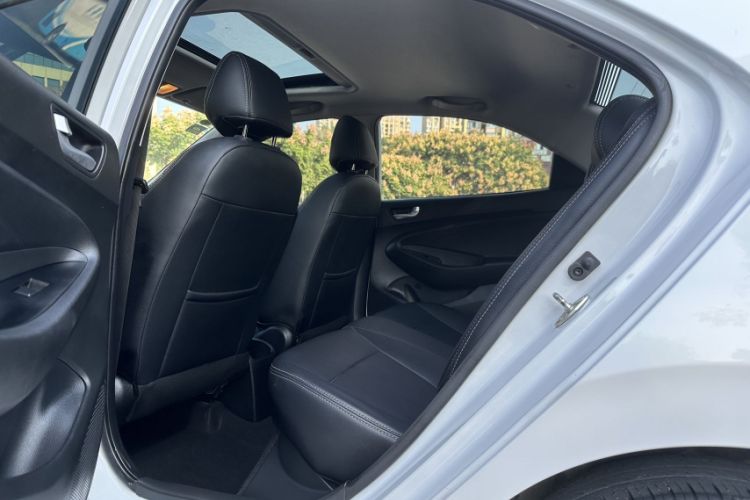 Used Hyundai Verna (older generation) 2017 1.4L Automatic YueXiang Edition China V-standard