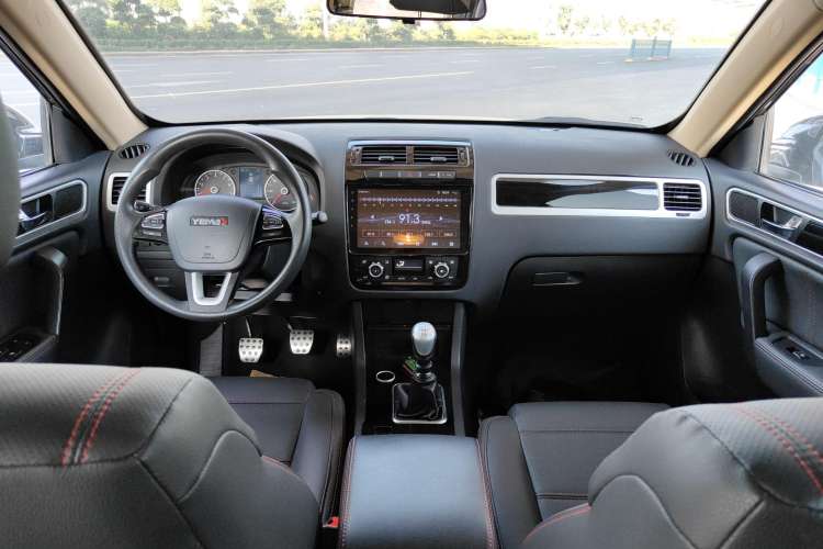 Used Yema T70 2016 Upgraded Model 1.5T Manual Luxury Version