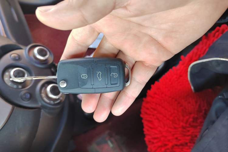 Used Nissan March 2010 1.5L Manual Easi-Style Edition