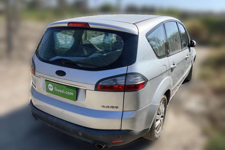 Used Ford  2008 2.3L 7-Seater Luxury Version