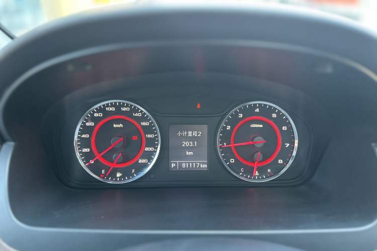 Used SAIC MAXUS G10 2016 2.0T Automatic Flagship Edition
