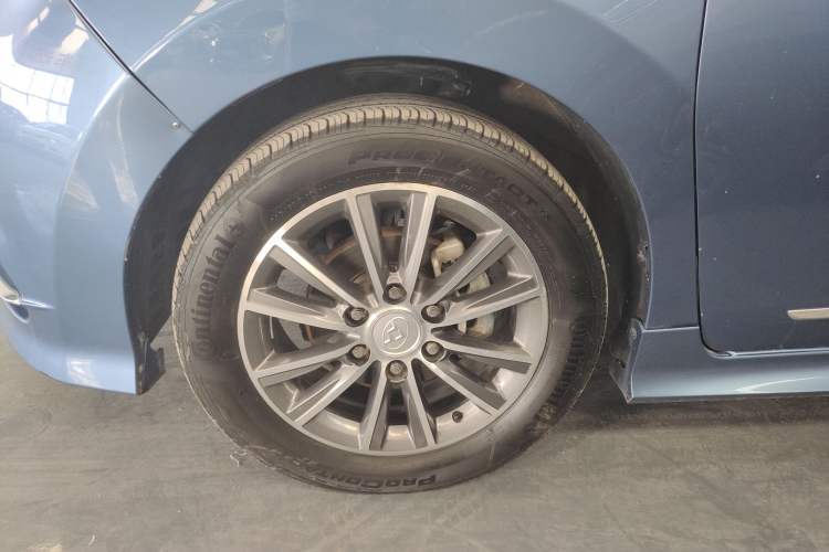 Used SAIC MAXUS G10 2016 2.0T Automatic Flagship Edition
