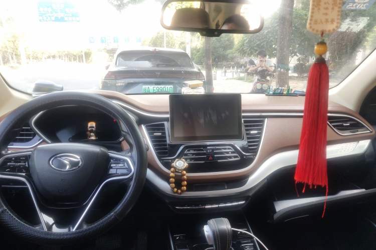 Used Soueast DX7 2018 1.5T Automatic Prestige Model