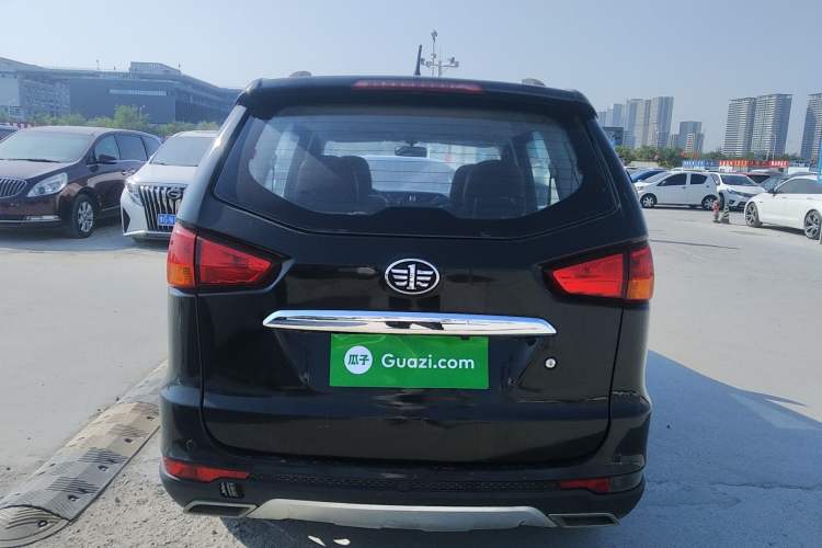 Used FAW Senya S80 2015 1.5L Manual 7-Seater Urban Edition