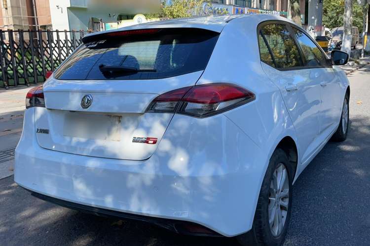 Used MG 5 2012 1.5L Automatic Luxury Edition
