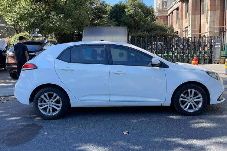 Used MG 5 2012 1.5L Automatic Luxury Edition
