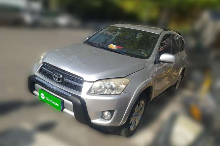 Used Toyota RAV4 2010 2.4L Automatic Deluxe Upgrade Edition