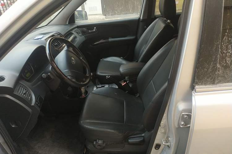 Used Kia Sportage 2011 2.0L Automatic Two-Wheel Drive GLS
