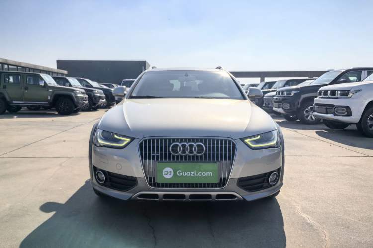 Used Audi A4 2013 40 TFSI allroad quattro Comfort model