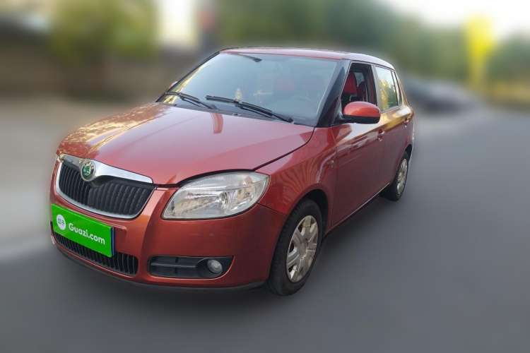 Used Skoda Fabia 2011 1.4L Manual Crystal Edition