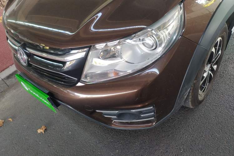 Used FORTHING Joyear XV 2016 1.6L CVT Luxury Model