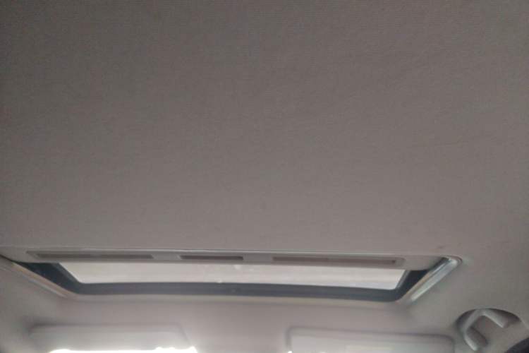 Used FORTHING Joyear XV 2016 1.6L CVT Luxury Model