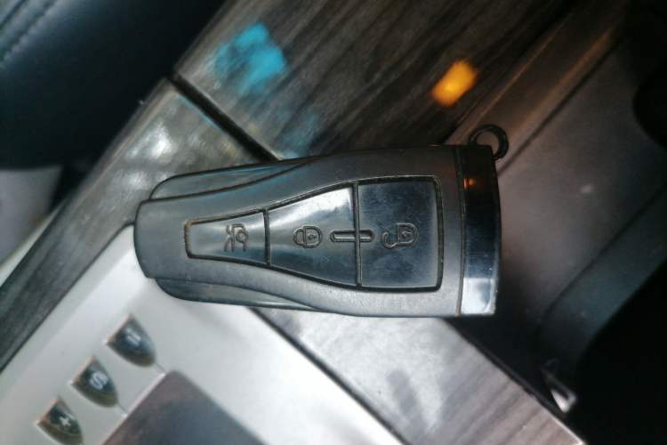 Used Roewe 550 2012 550 1.8L Automatic Value Edition