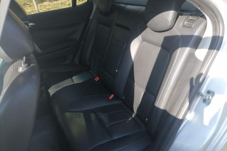 Used Roewe 550 2012 550 1.8L Automatic Value Edition