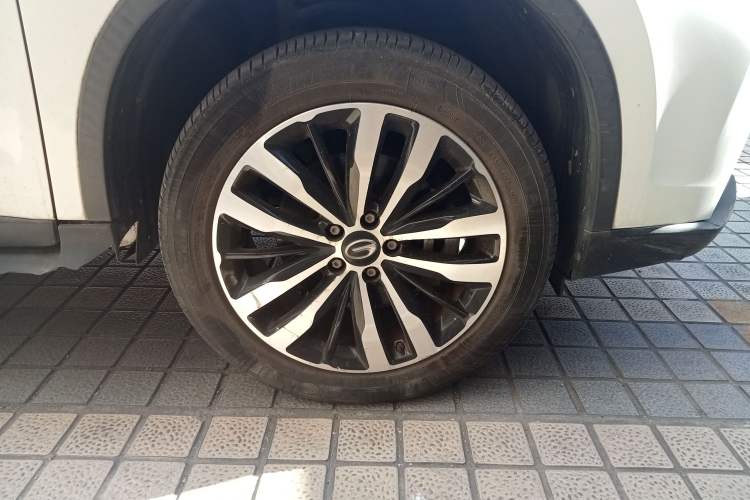 Used GAC Trumpchi GS4 New Energy 2019 1.5L PHEV Deluxe Edition Right Front Wheel Hub