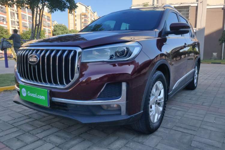 Used SWM G05 2019 2.0L Manual Luxury Edition