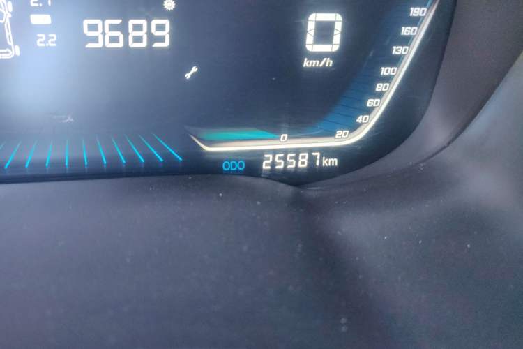 Used SWM G05 2019 2.0L Manual Luxury Edition