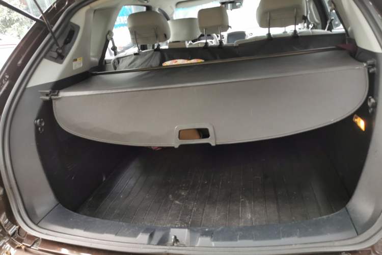 Used Luxgen Great 7 SUV 2014 2.2T Two-Wheel-Drive Smart Version
