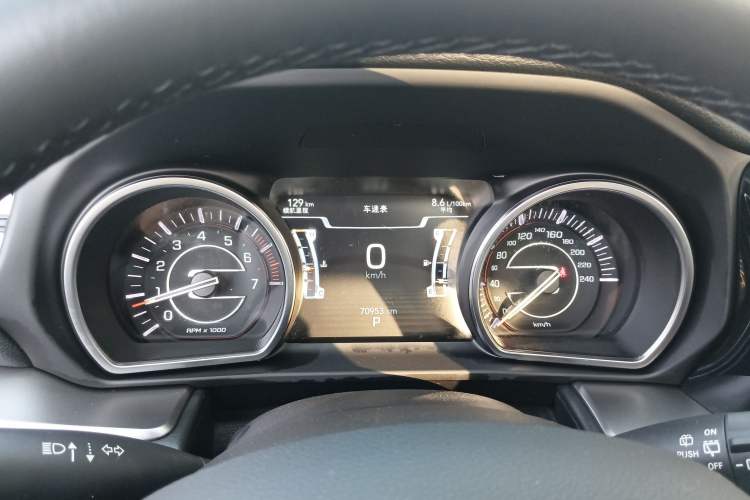 Used Jeep Commander 2018 2.0T Two-Wheel Drive Enjoy Edition China V