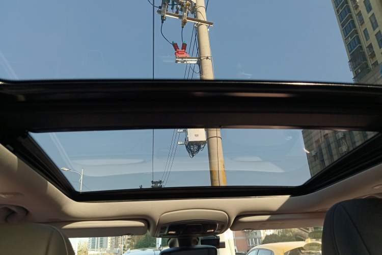 Used Jeep Commander 2018 2.0T Two-Wheel Drive Enjoy Edition China V