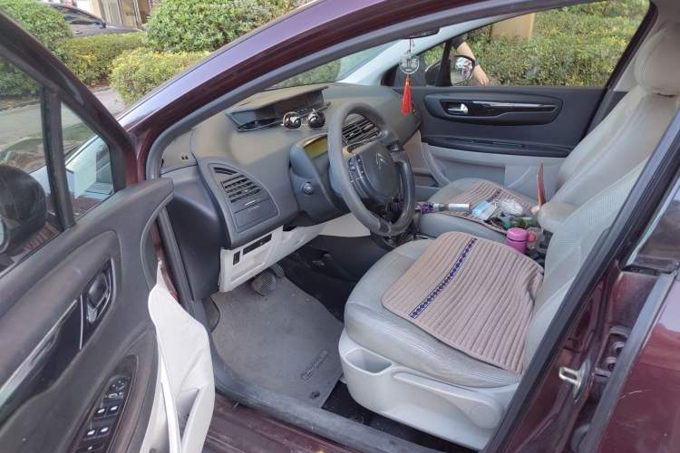 Used Citroen C-Quatre 2013 Sedan 1.6L Automatic Prestige Model Driver Seat