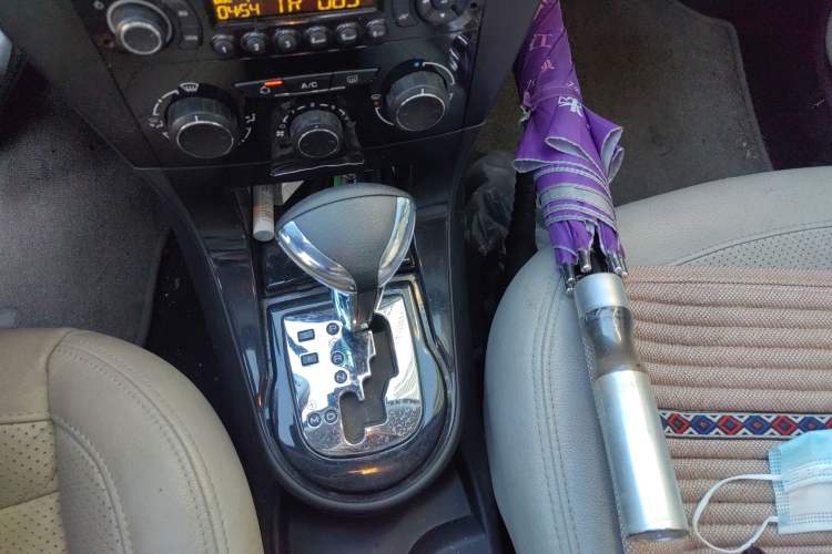 Used Citroen C-Quatre 2013 Sedan 1.6L Automatic Prestige Model Gear Lever