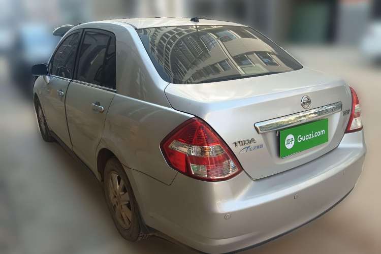 Used Nissan Tiida Sedan 2008 1.6L Manual Fashion Edition