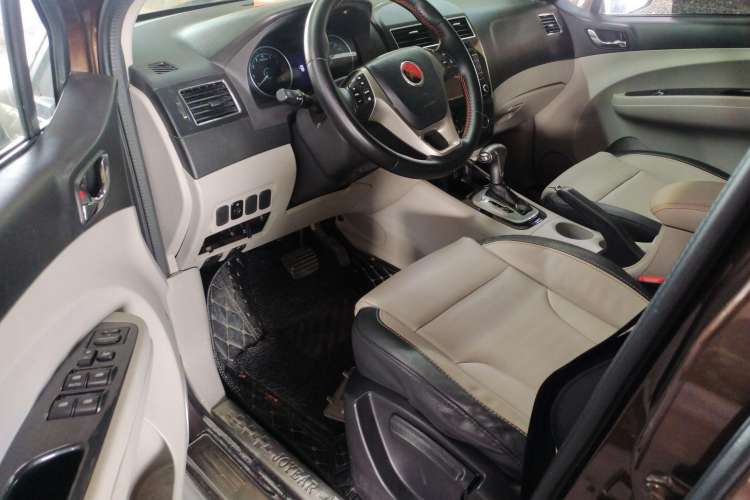 Used FORTHING Joyear XV 2016 1.6L CVT Luxury Model