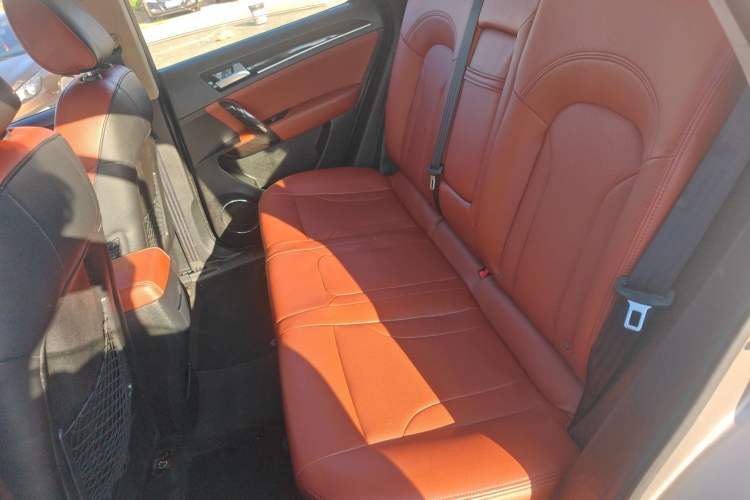 Used Zotye T600 2015 2.0T DCT Prestige Edition