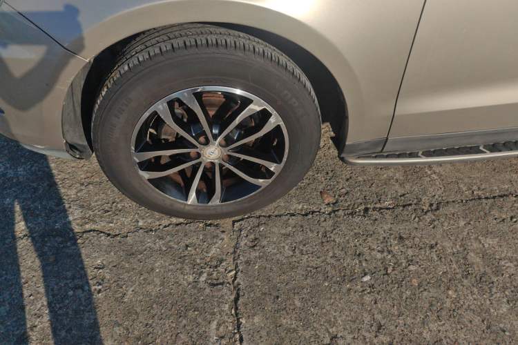 Used Zotye T600 2015 2.0T DCT Prestige Edition