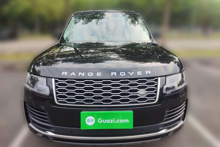 Used Land Rover Range Rover 2022 3.0 L6 360 PS Legacy Edition
