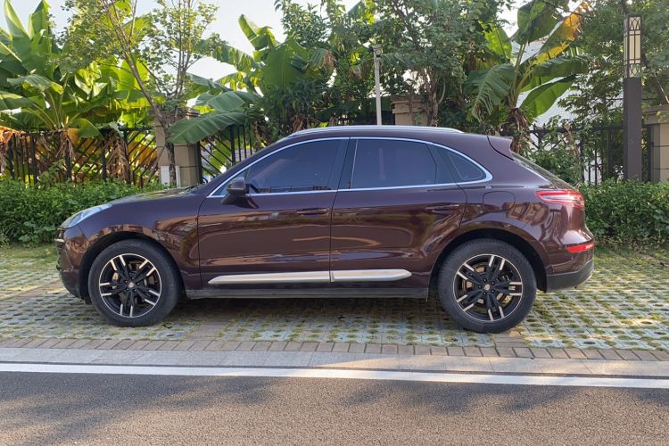 Used Zotye SR9 2017 2.0T Automatic Ultimate Dream Edition
