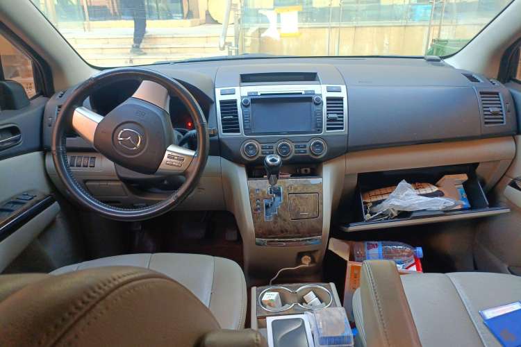 Used Mazda 8 2013 2.5L Ultimate Edition
