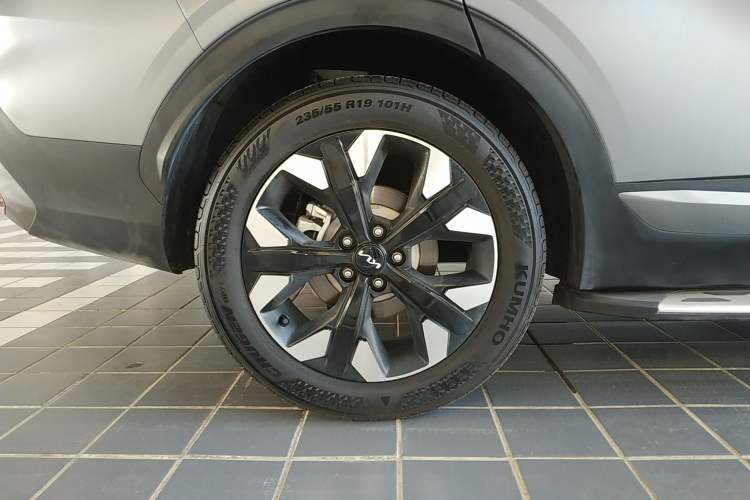 Used Kia Sportage (Chinese Domestic Model) 2023 2.0T Two-Wheel Drive Flagship Edition
