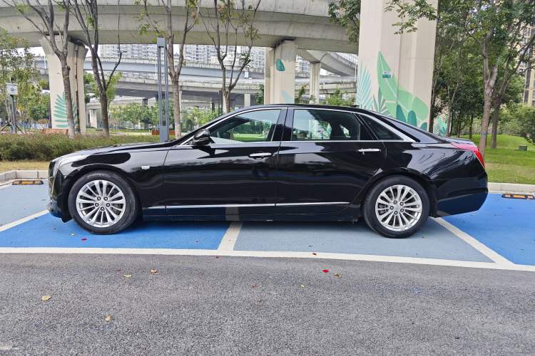 Used Cadillac CT6 2016 28T Luxury Model
