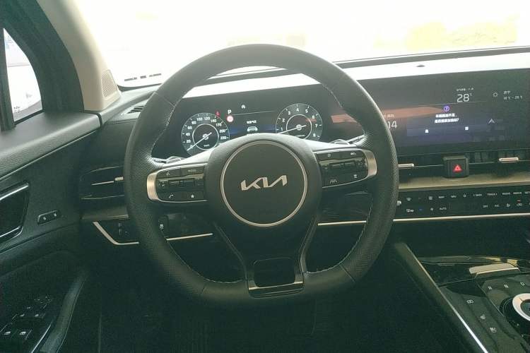 Used Kia Sportage (Chinese Domestic Model) 2023 2.0T Two-Wheel Drive Flagship Edition
