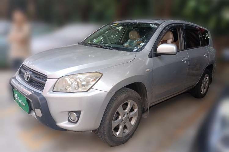 Used Toyota RAV4 2010 2.0L Automatic Deluxe Upgrade Edition