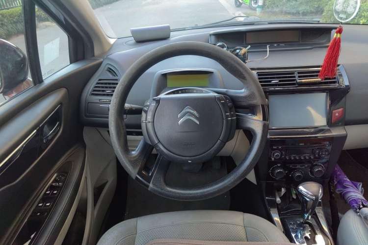 Used Citroen C-Quatre 2013 Sedan 1.6L Automatic Prestige Model Steering Wheel
