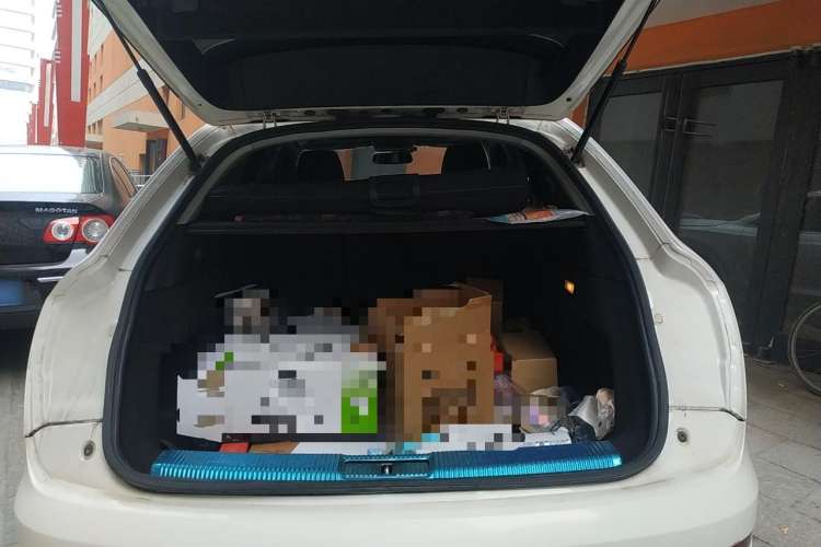 Used Zotye SR7 2016 1.5T CVT Cube Heart Edition China V Standard
