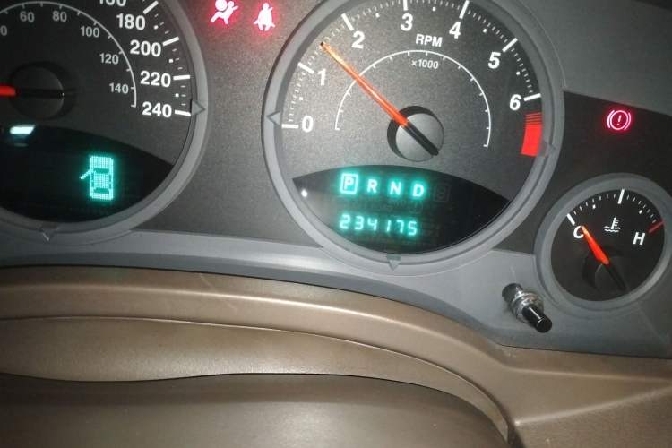 Used Jeep Compass 2007 2.4L four-wheel drive sport version
