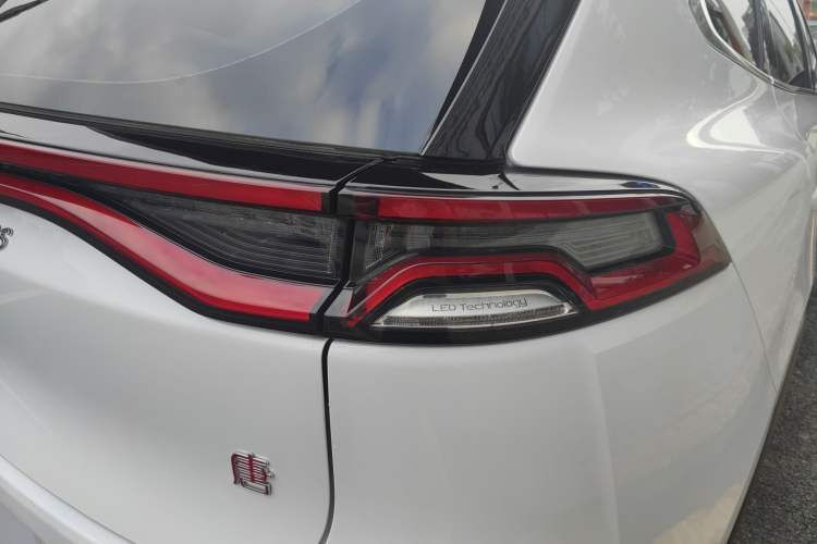 Used BYD Tang 2019 2.0T Automatic SmartConnect Prestige 5-Seater China VI Standard