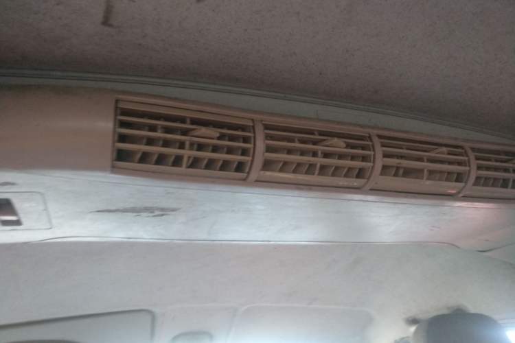 Used Dongfeng Xiaokang K07S 2016 1.2L Practical Version DK12-10
