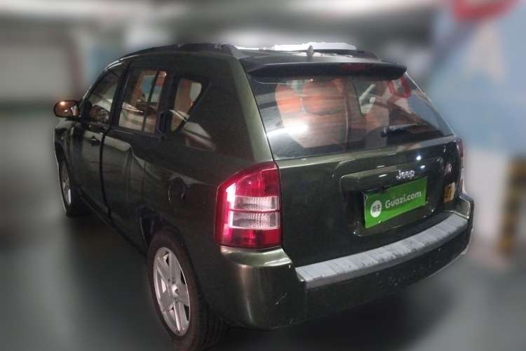 Used Jeep Compass 2007 2.4L four-wheel drive sport version

