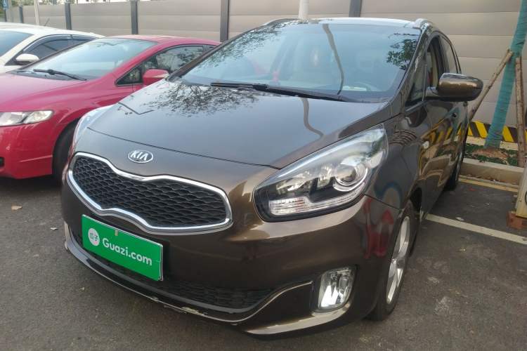 Used Kia 2013 2.0L 7-Seater Automatic Standard Version China IV Standard