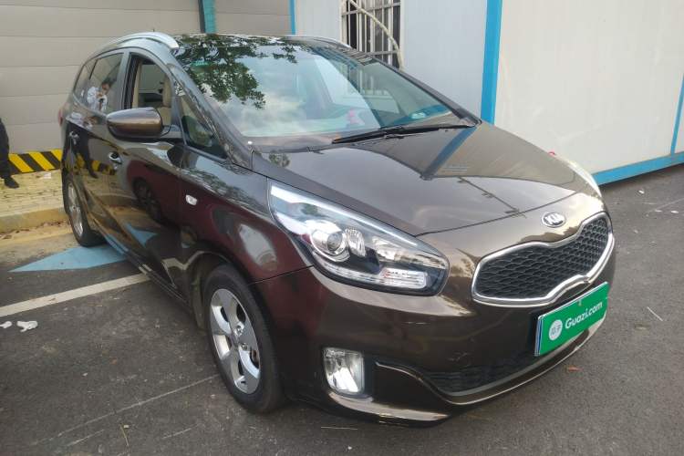 Used Kia  2013 2.0L 7-Seater Automatic Standard Version China IV Standard
