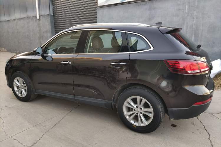 Used BORGWARD BX7 2018 28T 2WD Comfort Version 5 Seats China VI Emission Standard
