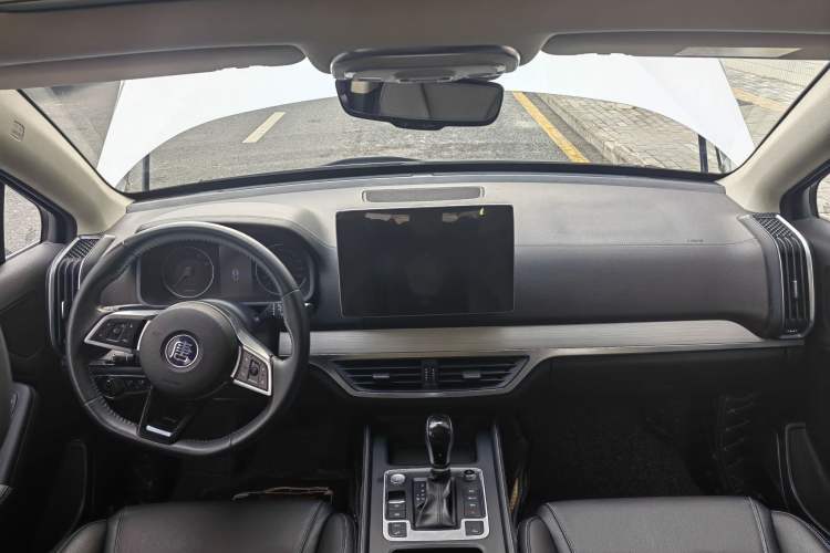 Used BYD Tang 2019 2.0T Automatic SmartConnect Prestige 5-Seater China VI Standard